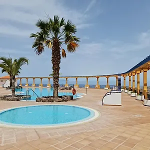Cozy 2 Bedroom In Apartamento Costa Adeje (Tenerife)