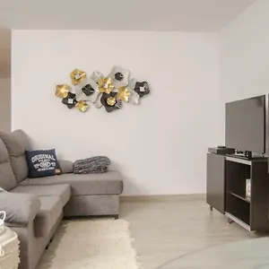 https://apartamento-mirlo.in-canary-islands.com